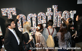 JFW 2010SS Happy Together meets house nation 画像